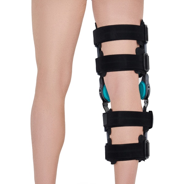 коленный ортез